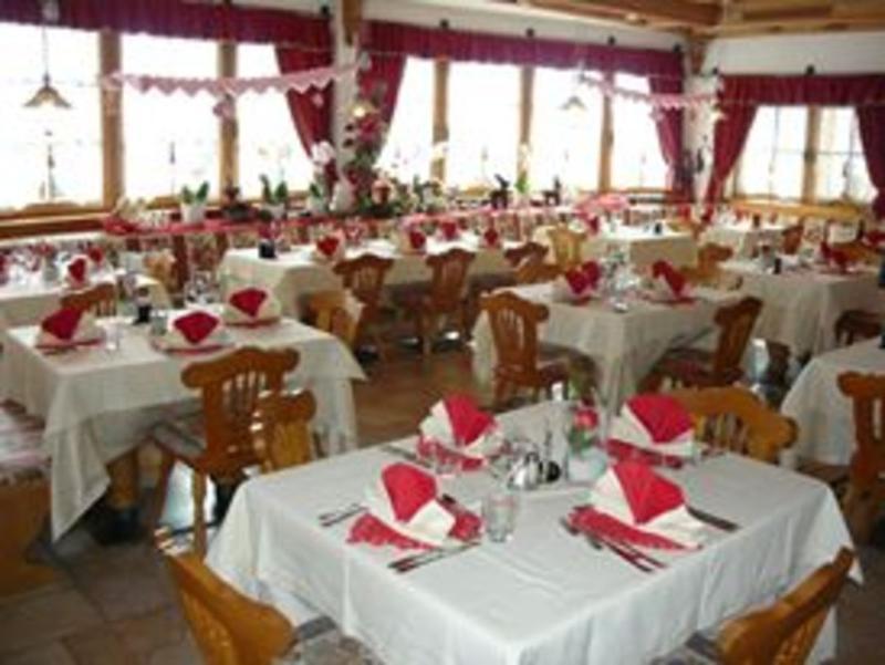 Hotel Mirabel San Vigilio Di Marebbe Exterior photo